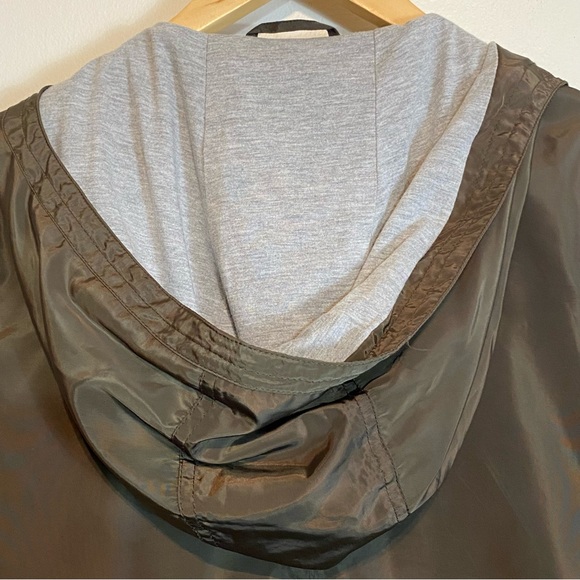 Forever 21 Hooded Windbreaker Utility Jacket Olive Green sized Medium - Picture 11 of 13